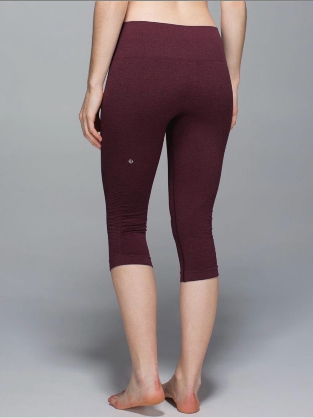 Lululemon on the flow cropped size 4